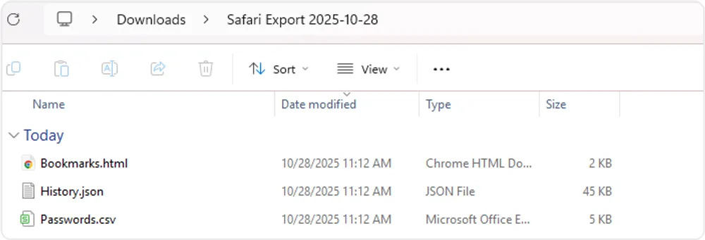 Exported Safari browser data: a bookmark HTML file, a history JSON file, and a passwords CSV file.